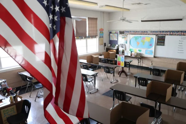 بنیاد دفاع از دموکراسی‌ها: تهران احتمالا با هدف نفوذ برای مدارس آمریکا پول می‌فرستد