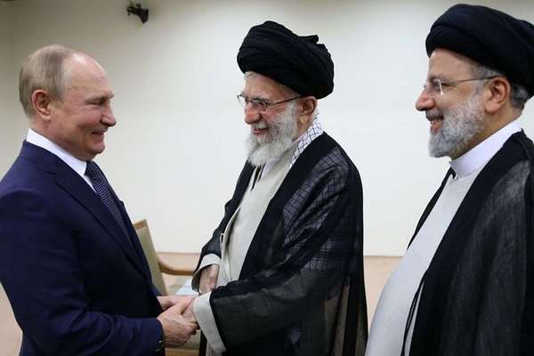 Leaked Document Shows Russia Reluctant To Invest In Iran’s Oil Sector