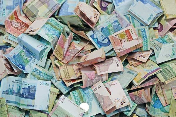 Iran's currency plumbs new lows after Assad's ouster