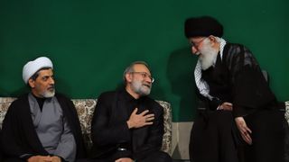 چرا نظم سیاسی ایران با وجود فرسایش ساختاری، ادامه دارد؟