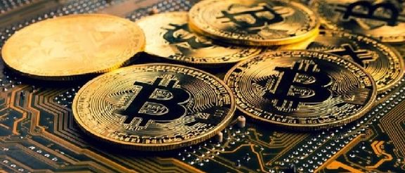 ارزش بیتکوین با چهاردرصد افت به نصف قیمت خود در ماه نوامبر رسید