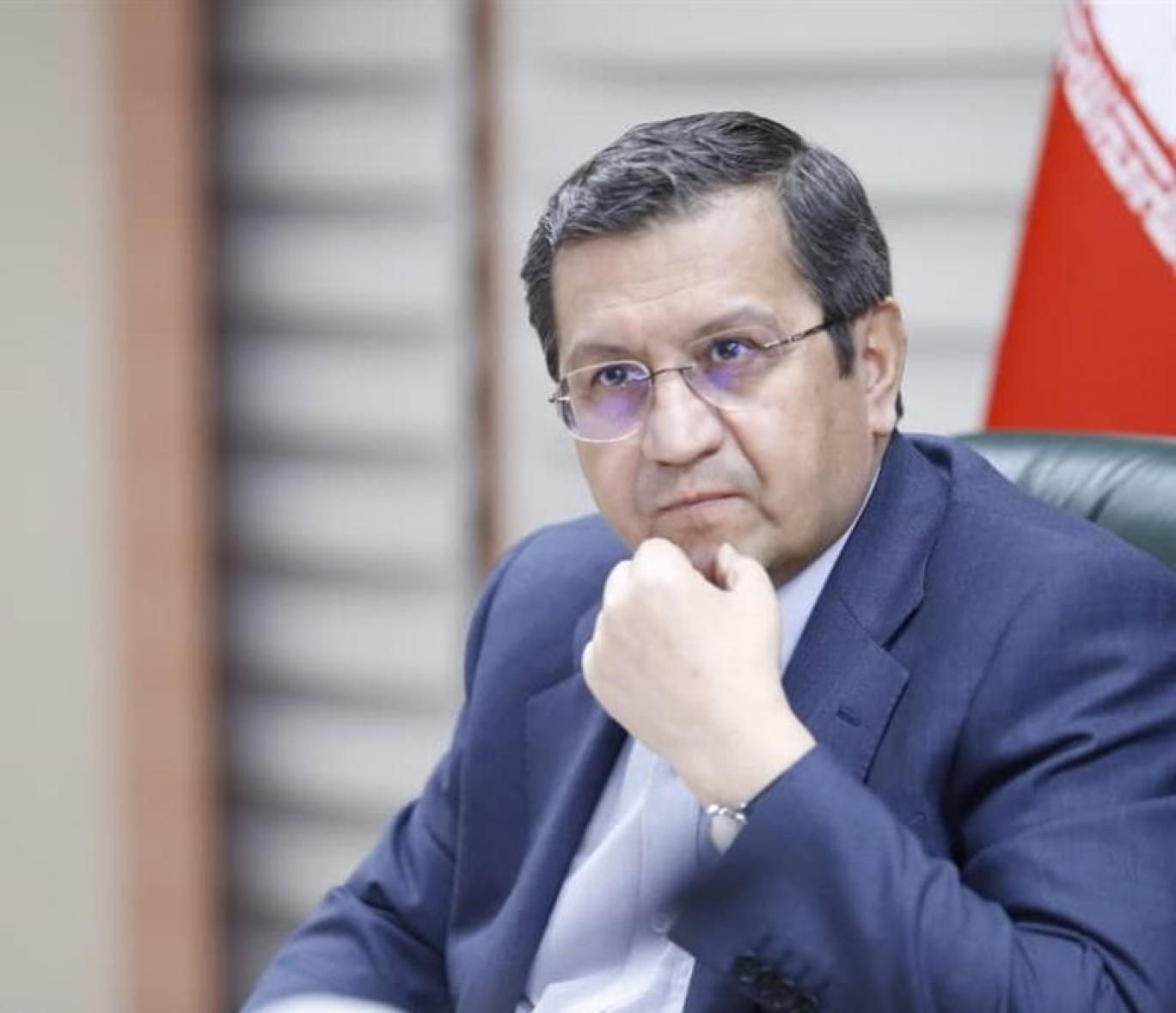 عبدالناصر همتی: اجازه گرفتن از آمریکا برای خرید غذا و دارو با پول خودمان خوشحالی دارد؟