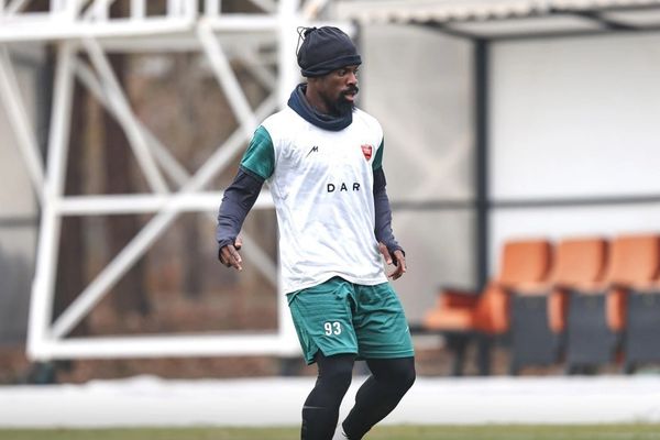 سرژ اوریه، فرشاد احمدزاده و امیرحسین پیروانی از پرسپولیس جدا شدند