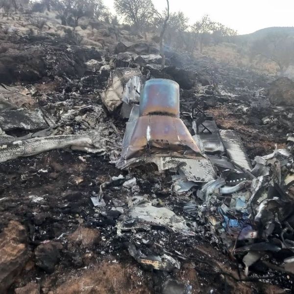Military training jet crashes in southern Iran, killing both pilots