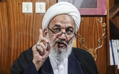 رییس کمیسیون فرهنگی مجلس: مسئولان پای کار بیایند تا کشف حجاب و عریانی را مدیریت کنیم