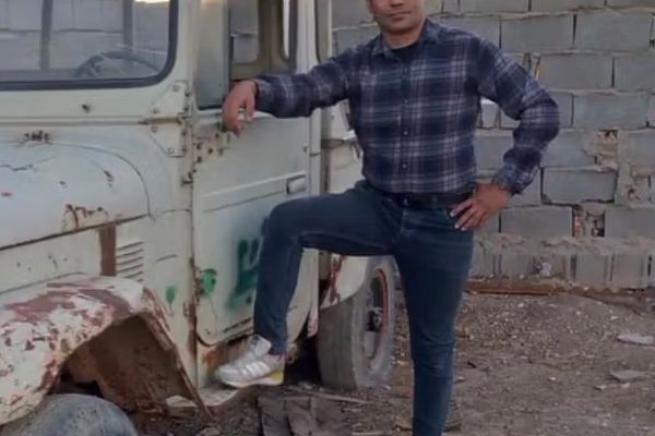 مقتل "خداداد شيرواني منفرد" برصاص القوات الأمنية الإيرانية في مرودشت