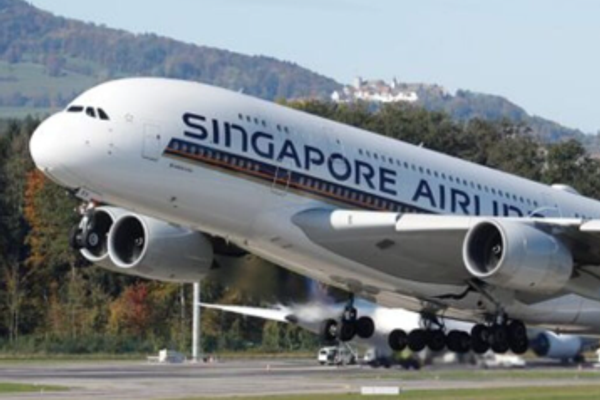 شرکت هواپیمایی سنگاپور مسیر پروازهای خود در اطراف ایران را تغییر داد