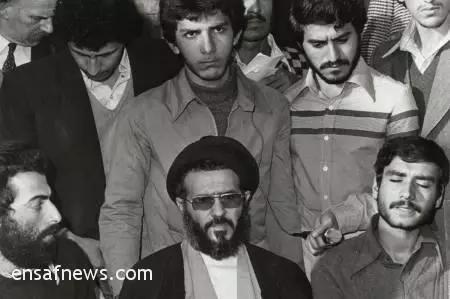 Asgharzadeh, during the hostage-taking in the US embassy (sitting on the right).