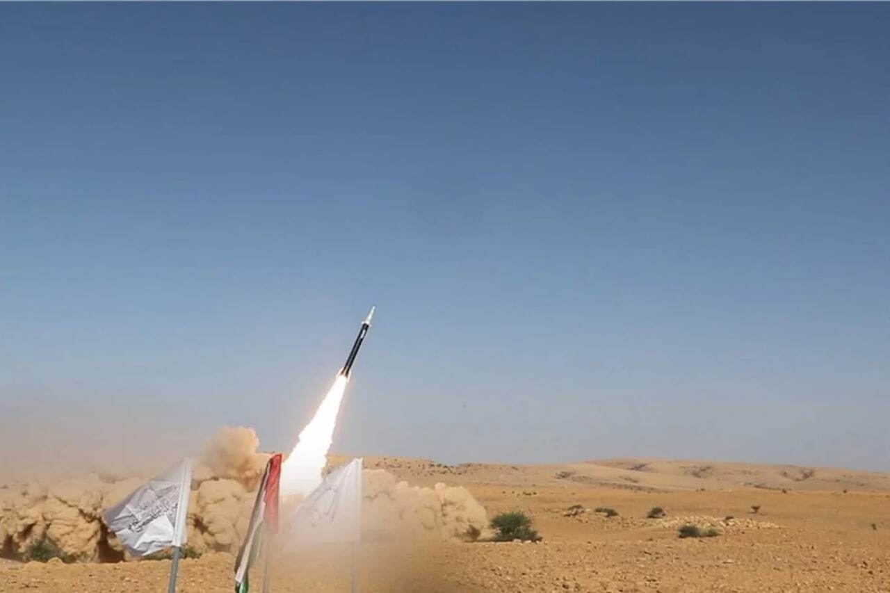 سخنگوی حوثی‌ها: در حمله جدید به اسرائیل از موشک مافوق صوت فلسطین-۲ استفاده کردیم