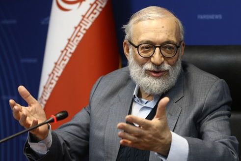 محمدجواد لاریجانی: چند دختر و پسر بیحجاب را واقعیت اجتماعی جا میزنند