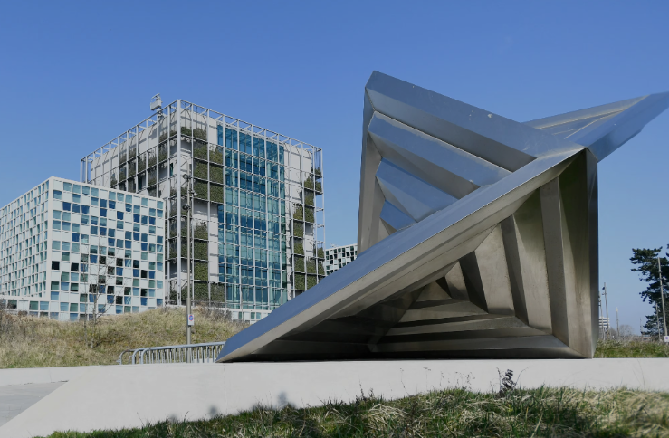 دادگاه لاهه چگونه رهبران اسرائیل را که عضو این دادگاه نیست، تحت پیگرد قرار می‌دهد؟