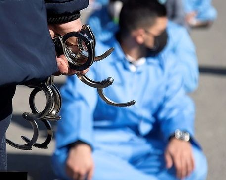 پلیس امنیت عمومی: دو فروشنده سلاحهای جنگی و شکاری در تهران بازداشت شدند