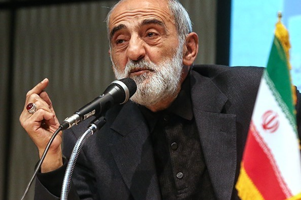 "الآن دورنا".. ممثل خامنئي بعد الهجوم الأميركي على المنشآت النووية الإيرانية