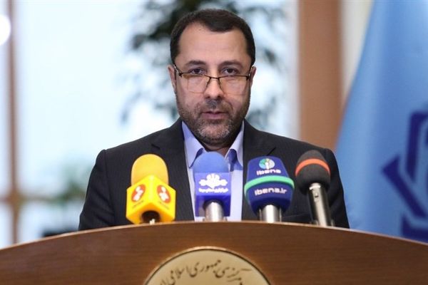 As Iran’s Currency Dips, Central Banker Tries To Calm Markets