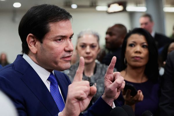 آمریکا: لغو اقامت مقامهای ارشد جمهوری اسلامی و خانوادههایشان را آغاز کردیم