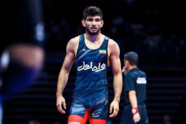 حمایت علیرضا نجاتی از فراخوان شاهزاده رضا پهلوی؛ آخر هفته خوبی آرزومندم، این پایان است