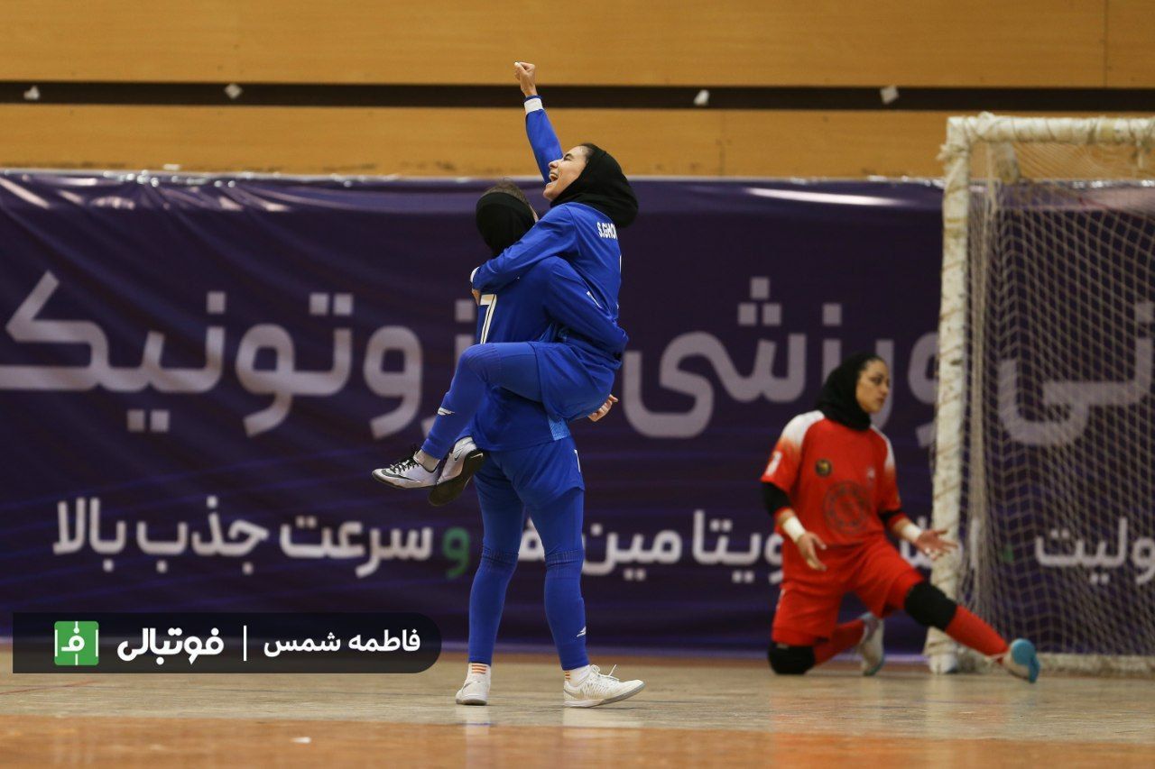 استقلال ۶-۱ ایران‌زمین ملارد؛ شروع پُرگل زنان استقلال در لیگ برتر فوتسال