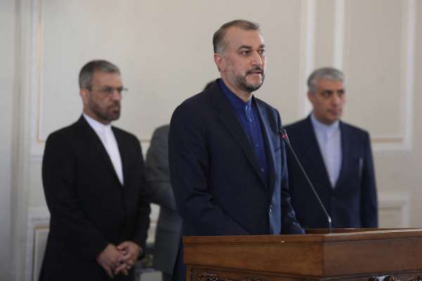 Iran, Belgium FMs Discuss Prisoner Exchange