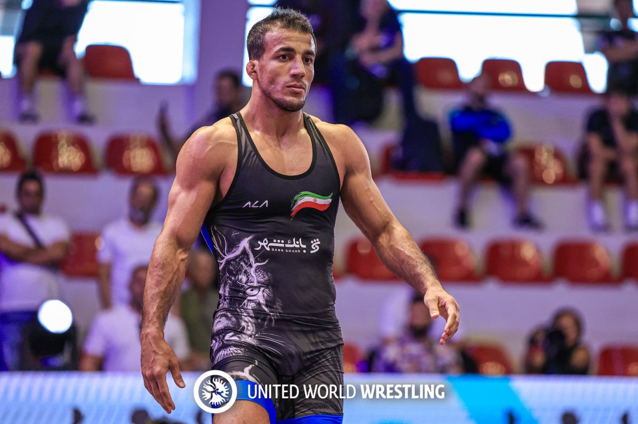 اعتراض محمدعلی گرایی به قطع اینترنت از سوی جمهوری اسلامی برای سرکوب مردم