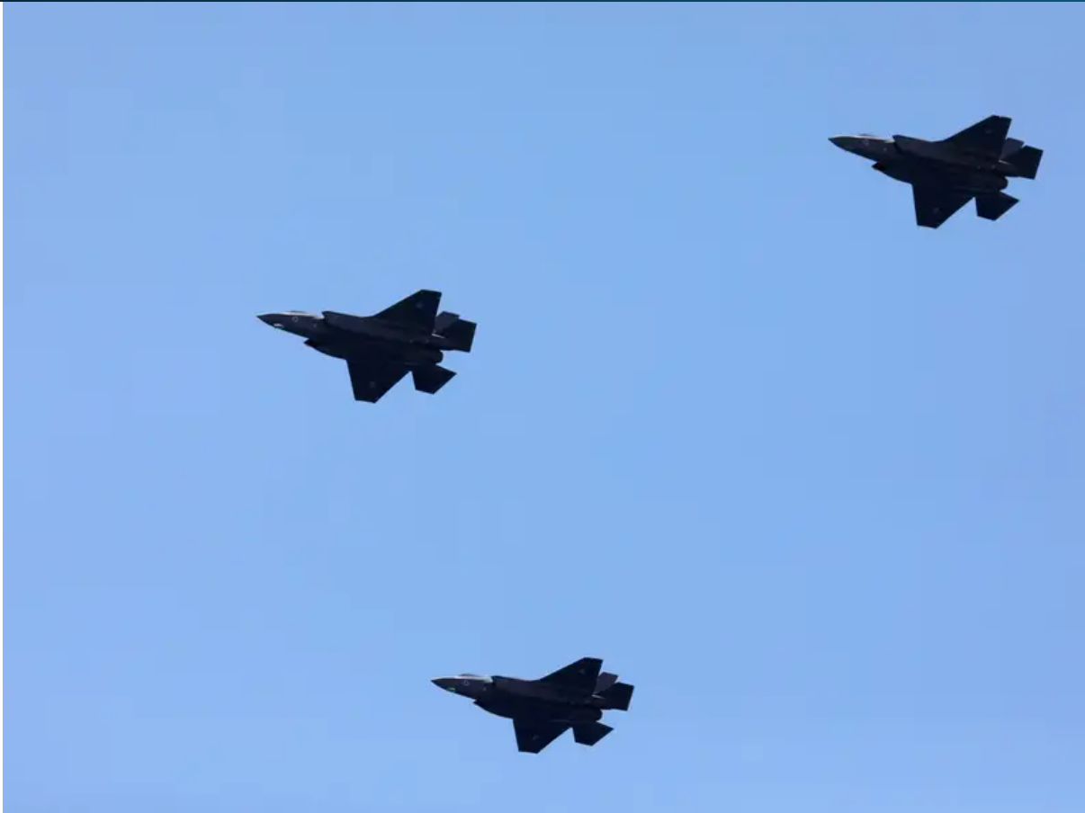 أكسيوس: إسرائيل أبلغت أميركا أنها ستنقل الصراع إلى مستوى مختلف بعد رد طهران المحتمل