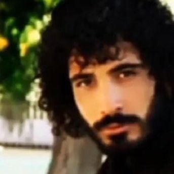 محسن هاشمزهی، شهروند بلوچ، برای اجرای حکم اعدام به سلول انفرادی منتقل شد