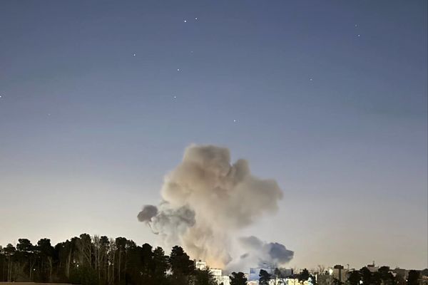 حملات آمریکا و اسرائیل به تهران، اصفهان و استانهای غربی ادامه پیدا کرد