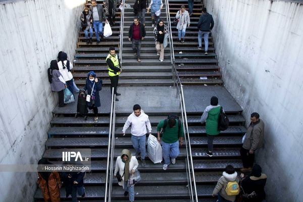 Iran Mulls Cash Fines For Hijab Violations Amidst Rising Dissent