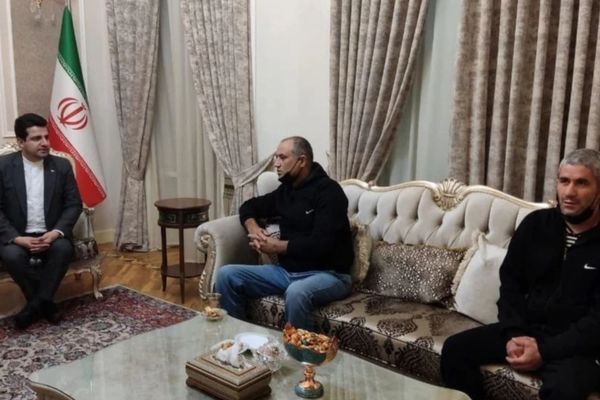 Baku Releases Iranian Truck Drivers As Tensions Ease