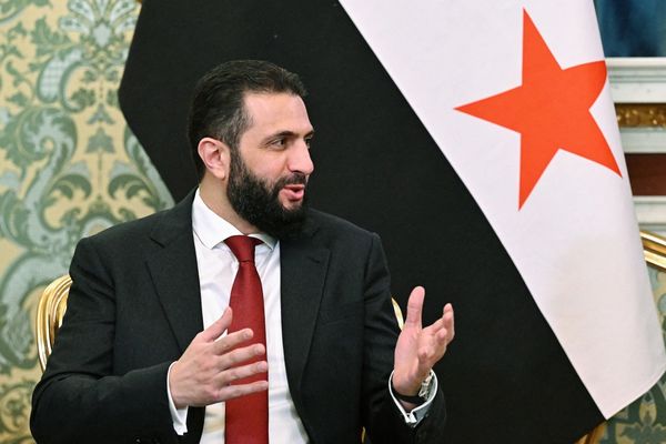 ایالات متحده و بریتانیا تحریمها علیه احمد الشرع را لغو کردند