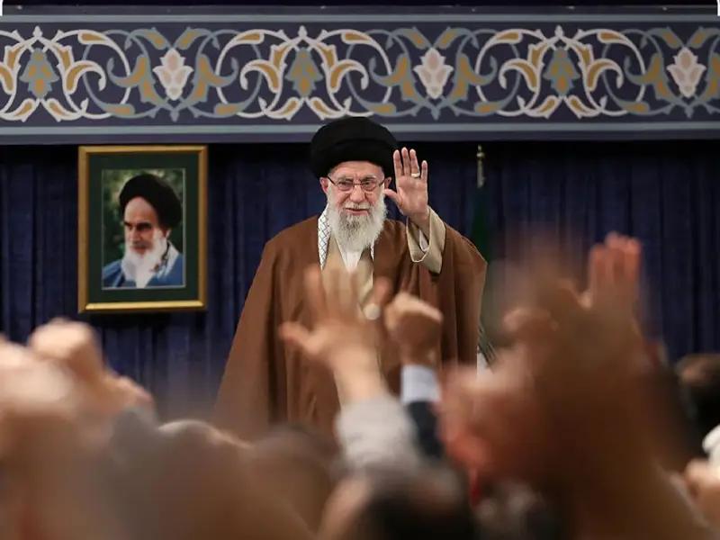 المرشد الإيراني يدافع عن الأجهزة الأمنية بعد اتهامها بـ"الفشل" في منع تفجيرات كرمان 