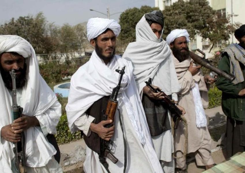 دیدبان حقوق بشر از تهدید به مرگ خبرنگارانی گزارش داد که از طالبان انتقاد می‌کنند