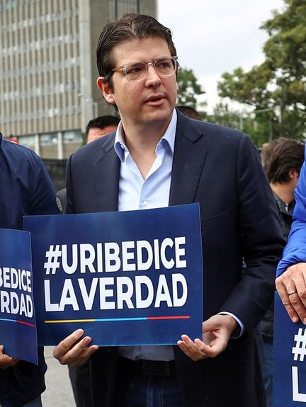 میگل اوریبه، نامزد ریاستجمهوری کلمبیا، دو ماه پس از ترور درگذشت