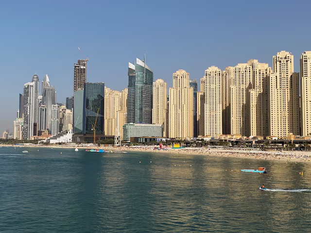 آژانس رتبه‌بندی فیچ: بازار املاک دبی پس از سال‌ها رونق در آستانه سقوطی دو رقمی است