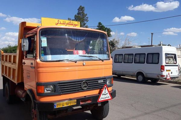 Iranian Pilots Readying For Migration As Drivers 