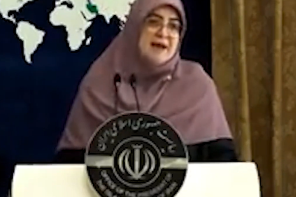 المتحدثة باسم الحكومة الإيرانية: لا يمكن فرض الحجاب بالقوة