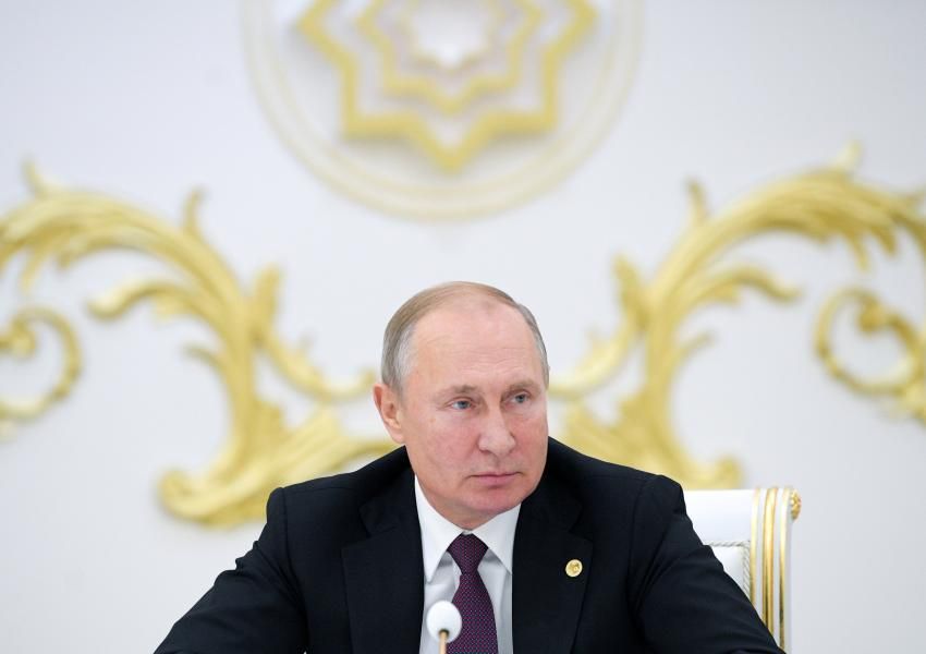 ولادیمیر پوتین به غرب هشدار داد که از خطوط قرمز روسیه عبور نکند