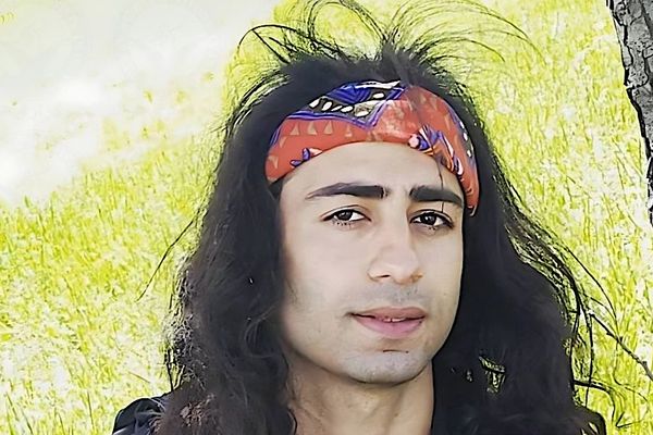 حقوقيون يستنكرون جلد موسيقي إيراني 30 جلدة بتهمة "إهانة رئيسي"