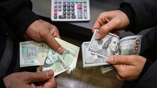 چرا قیمت ارز در ایران مدام بالا میرود؟