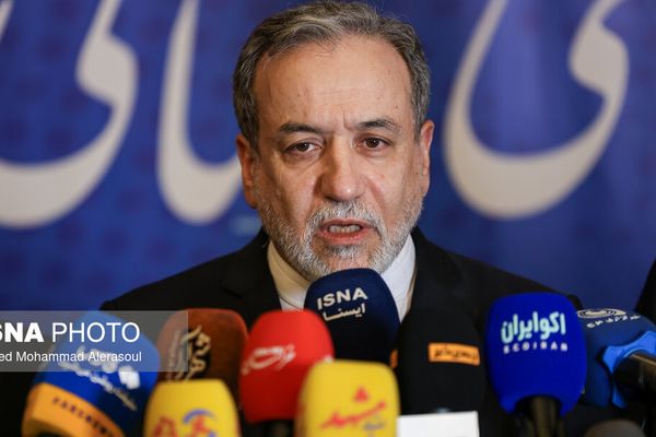 عراقچی: آمریکا در حمله به تاسیسات هستهای ما موفق بود