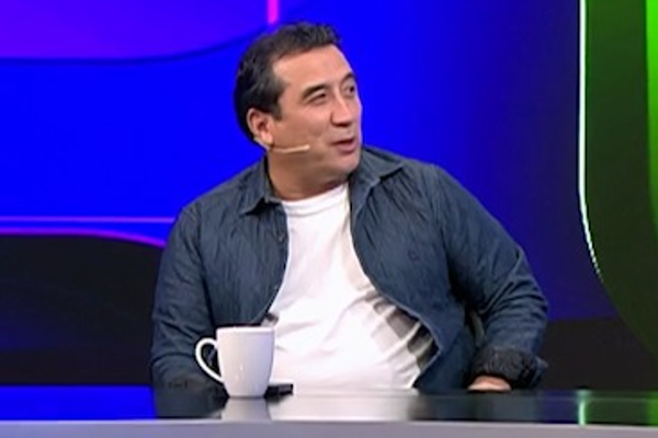 انتقاد روزنامه سپاه از عزیزی: لاتهای محل هم موقع عبور زن و بچه، حیا به خرج میدادند