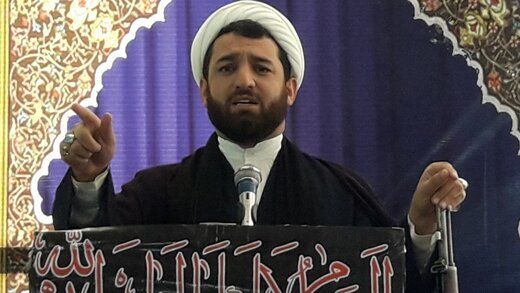 امامجمعه دهدشت: حکومت اسلامی باید مقابل کارزارهای ضدحجاب در فضای مجازی بایستد