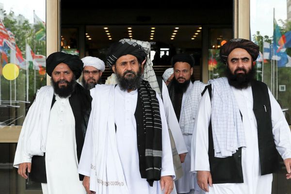 طالبان ۱۸ واحد درسی را حذف و تدریس ۶۷۹ عنوان کتاب در دانشگاه را ممنوع کرد