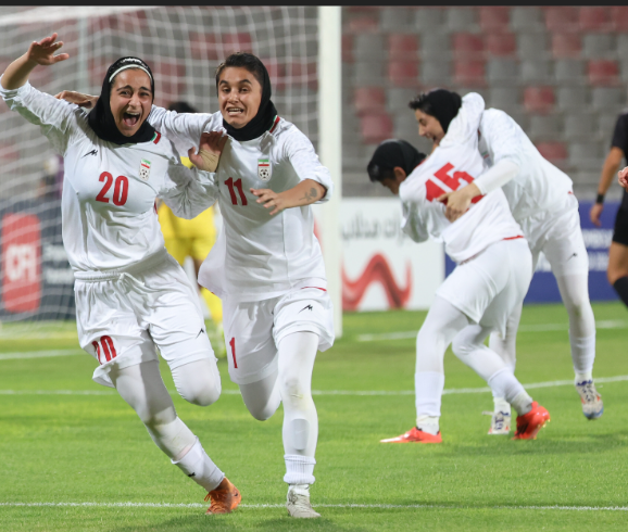 لجوء سابع عضو في بعثة المنتخب الإيراني لكرة القدم للسيدات في أستراليا