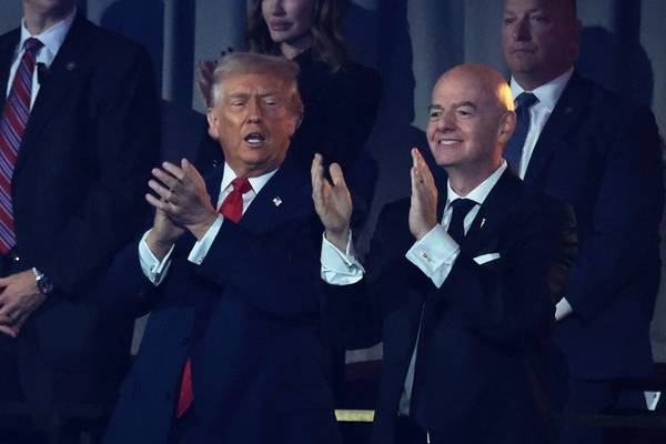 فایننشال تایمز: فرستاده ترامپ خواستار جایگزینی ایران با ایتالیا در جام جهانی شد