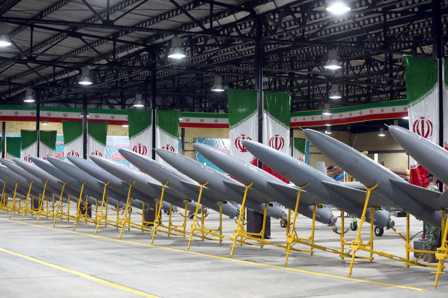 Iran army says it added 1,000 drones to its forces