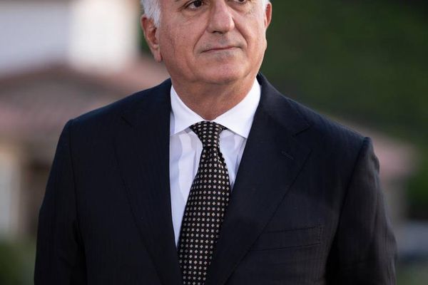 شاهزاده رضا پهلوی: در آستانه سقوط این نظام هستیم اما باید هوشیار و آماده باشیم