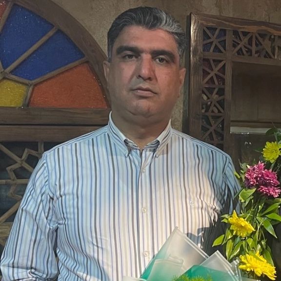 خسرو علیکردی، وکیل دادگستری ساکن مشهد و زندانی سیاسی پیشین درگذشت