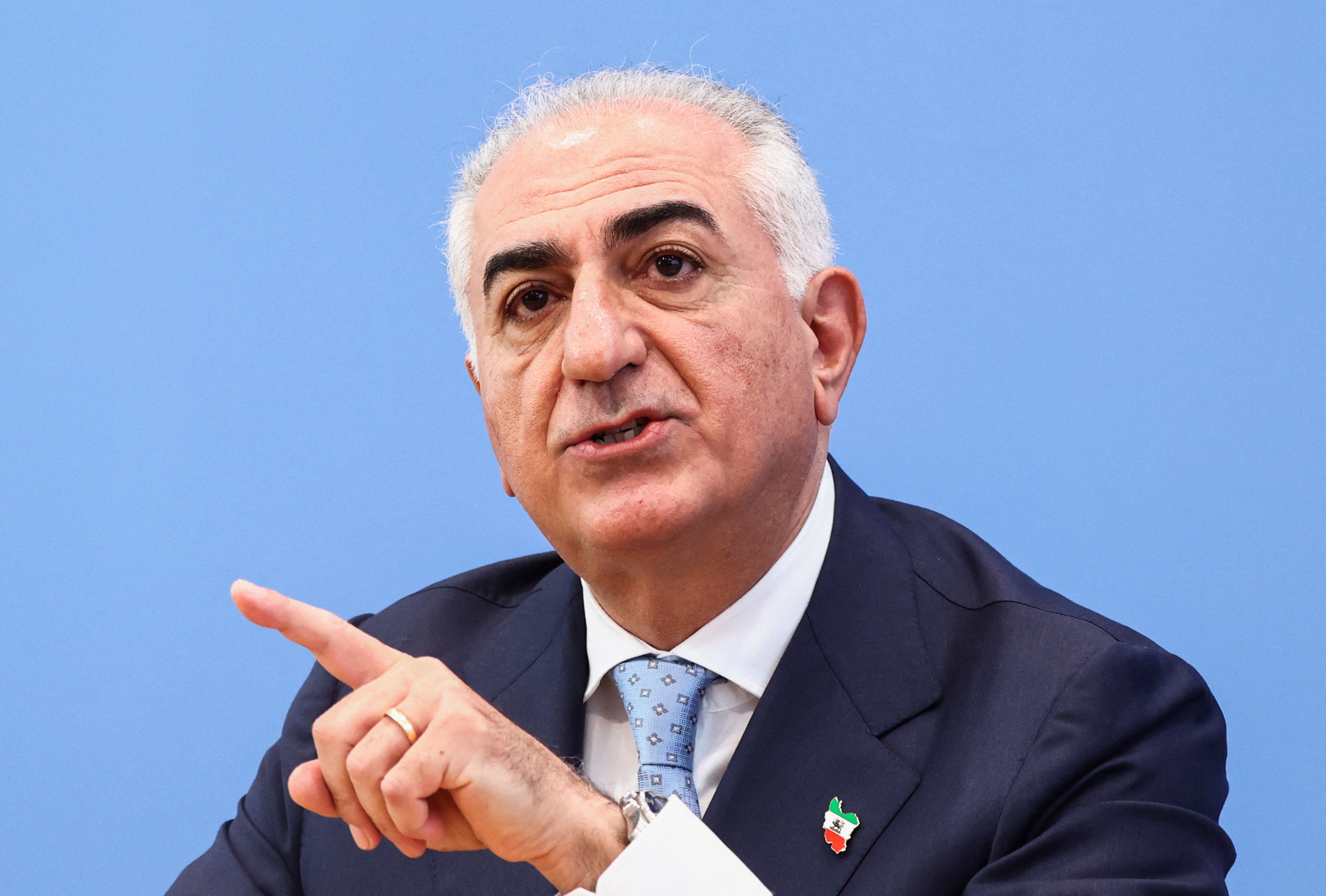 شاهزاده رضا پهلوی: ما سهم خود را به‌عنوان یک ملت ادا می‌کنیم اما به کمک‌ بیرونی نیاز داریم