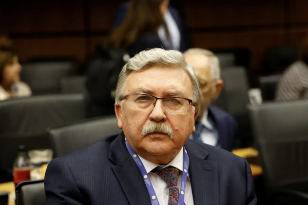 المندوب الروسي: أوروبا لا تملك الحق في تفعيل "آلية الزناد" ضد إيران