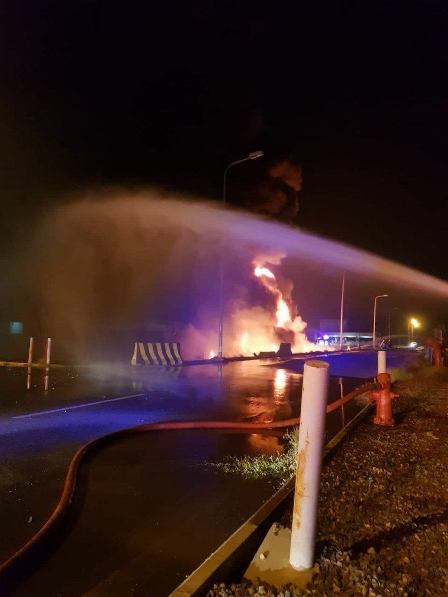 حوثی‌ها به تاسیسات نفتی آرامکو و سه هدف غیرنظامی دیگر در عربستان سعودی حمله کردند